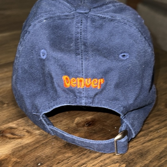 Bubba Gump Shrimp Co. Restaurant Navy Cap Hat Denver Colorado Adjustable - Picture 2 of 6